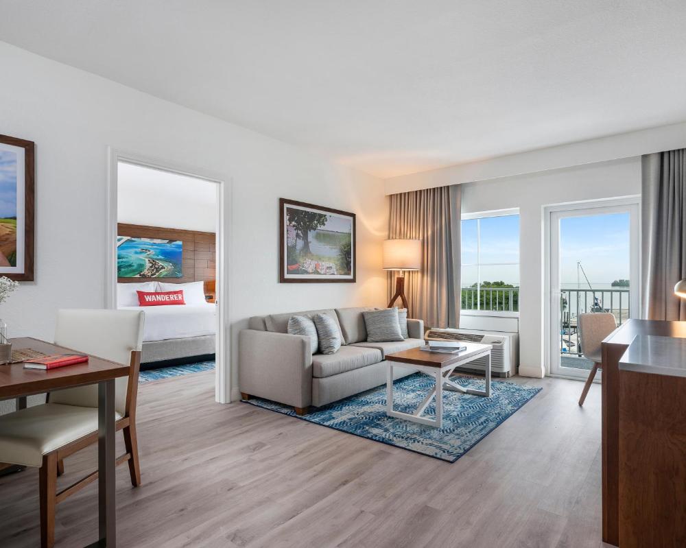Suite interior